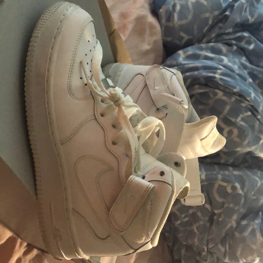 Hightop white Air Force ones